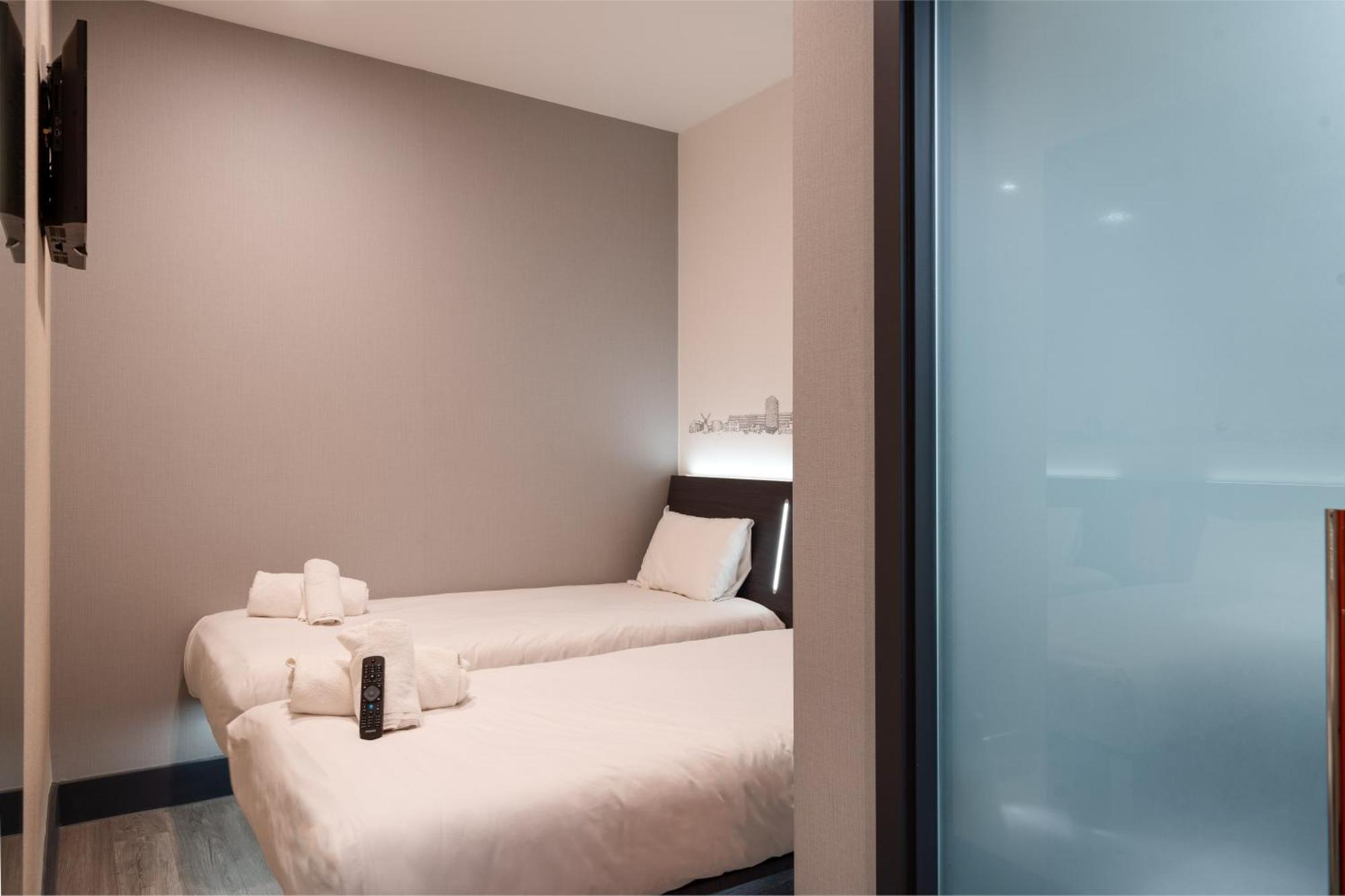 Easyhotel Milton Keynes Dış mekan fotoğraf