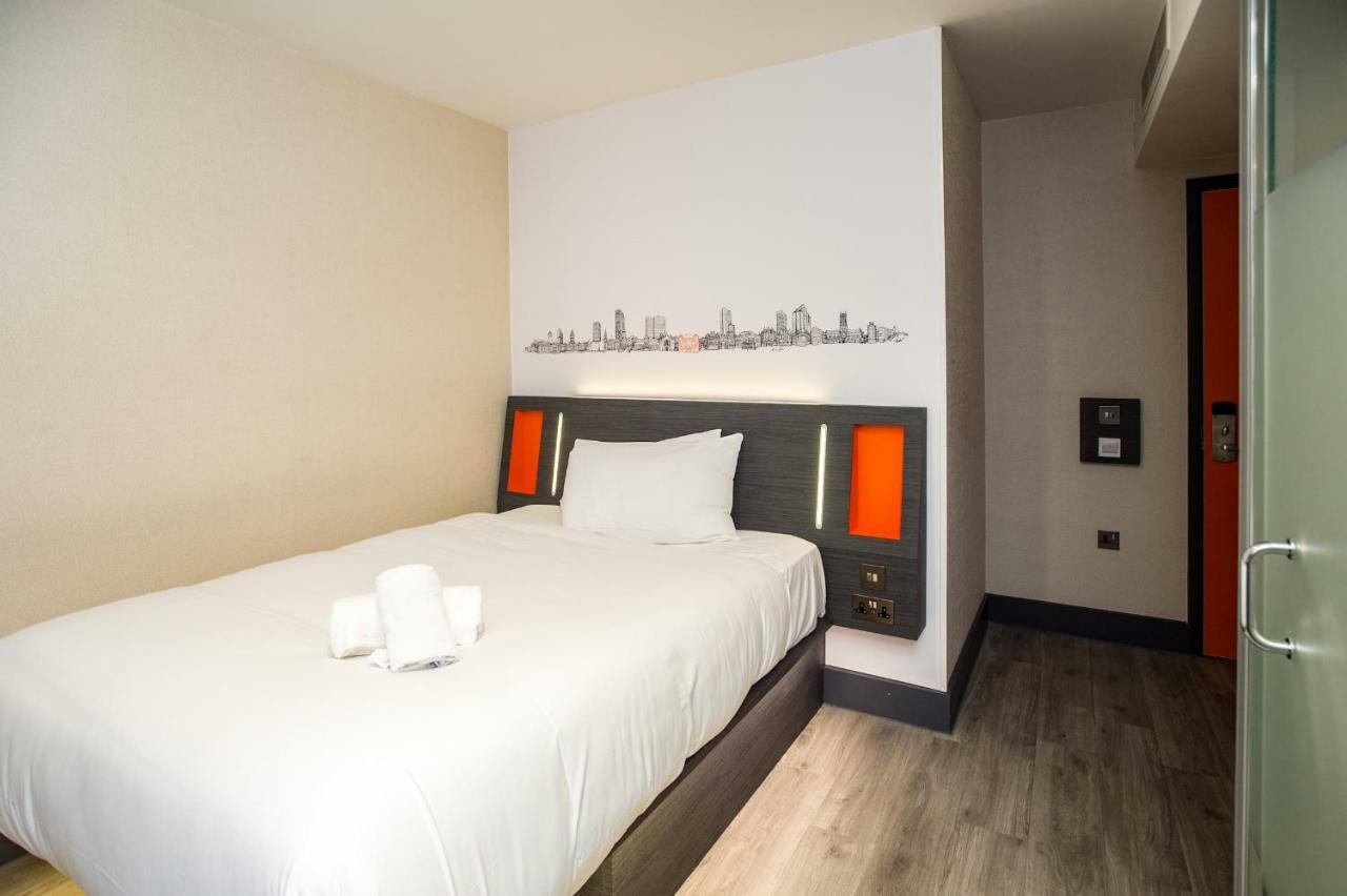 Easyhotel Milton Keynes Dış mekan fotoğraf