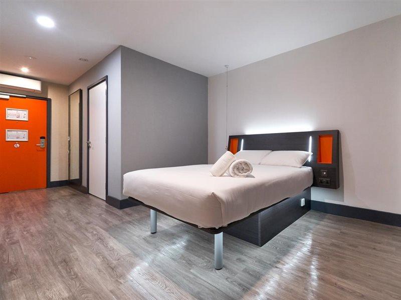 Easyhotel Milton Keynes Dış mekan fotoğraf